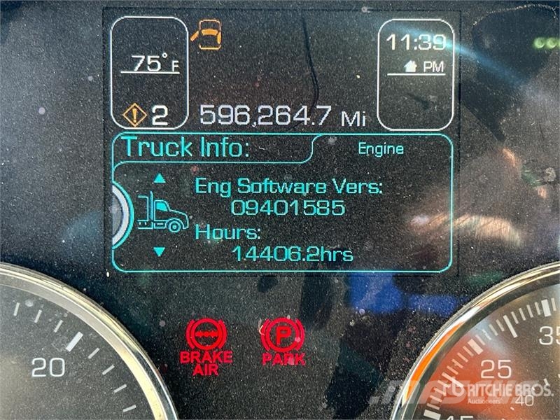Kenworth T880 Naudoti vilkikai