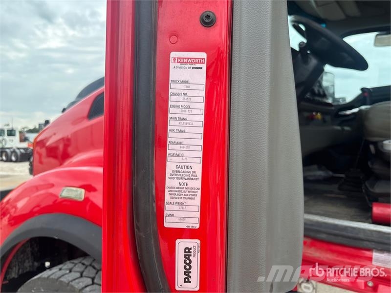 Kenworth T880 Tracteur routier