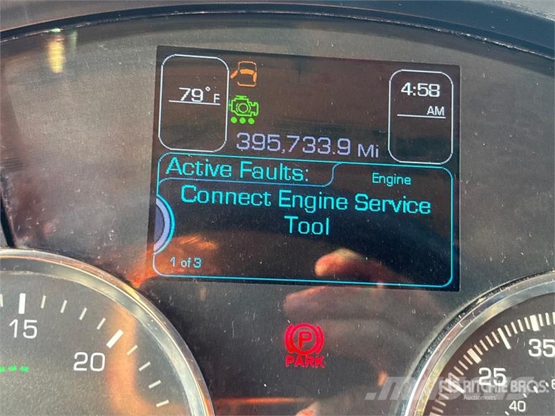 Kenworth T880 Tractor Units
