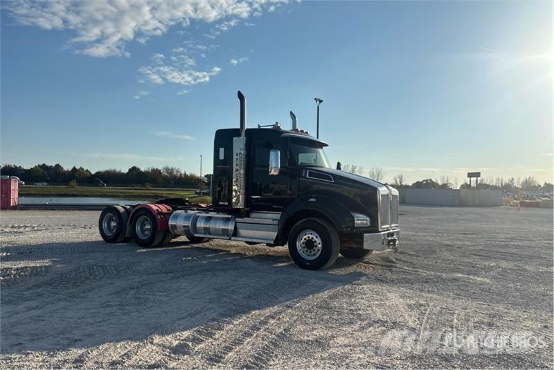 Kenworth T880 Sattelzugmaschinen