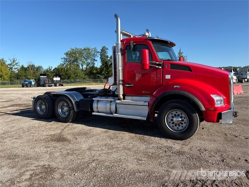 Kenworth T880 Vlačilci