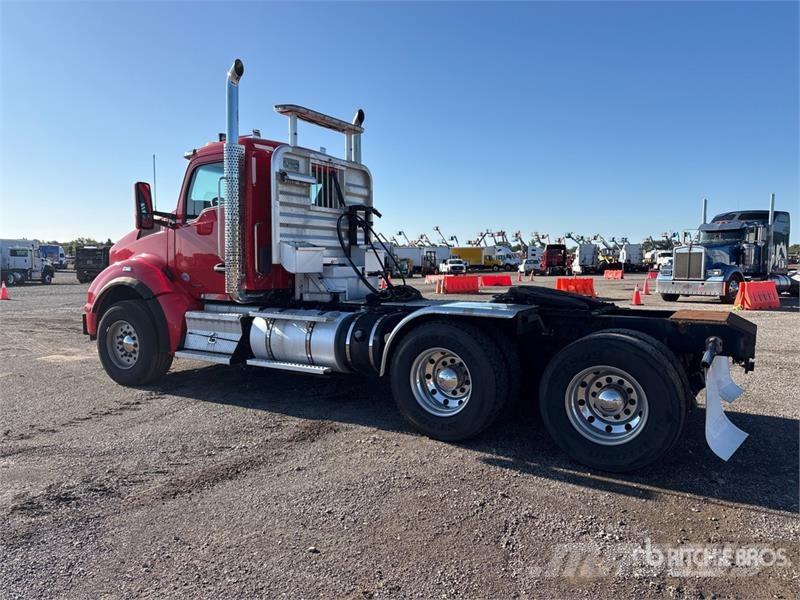 Kenworth T880 Vlačilci