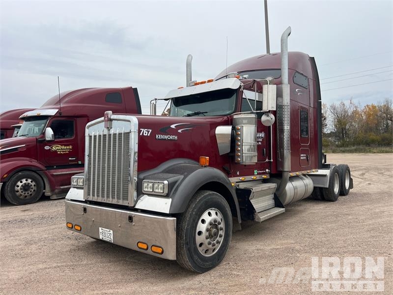 Kenworth W900 Седельные тягачи