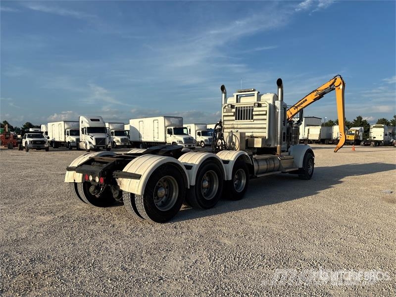 Kenworth W900 Tractor Units