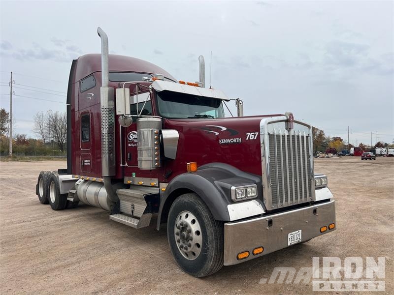 Kenworth W900 Седельные тягачи