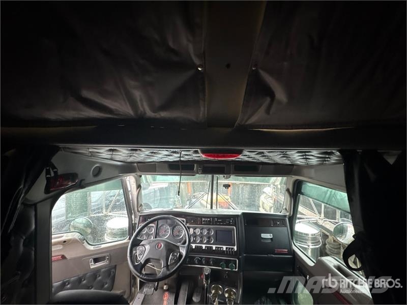 Kenworth W900 Nyergesvontatók