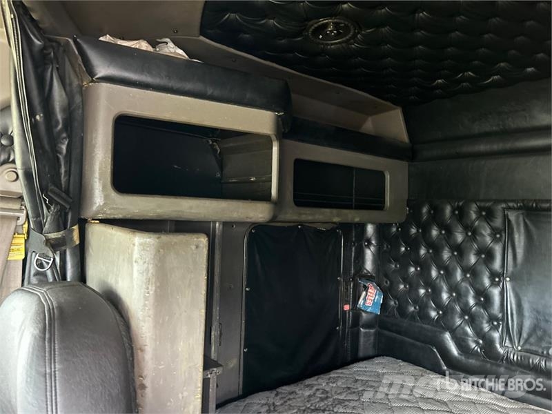 Kenworth W900 Prime Movers