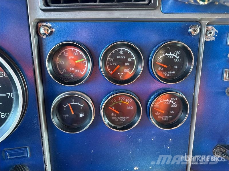 Kenworth W900 Tractor Units