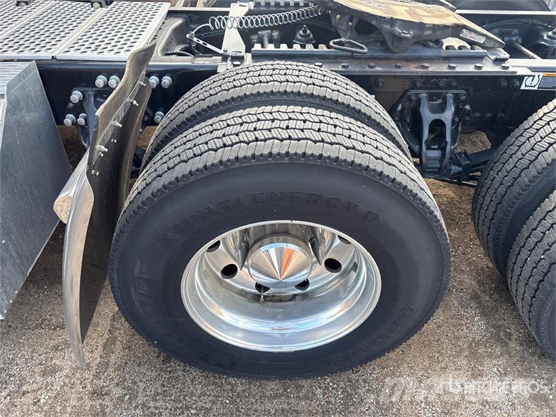 Kenworth W900 Седельные тягачи