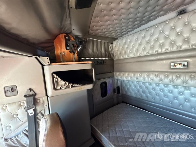 Kenworth W900 Tractor Units