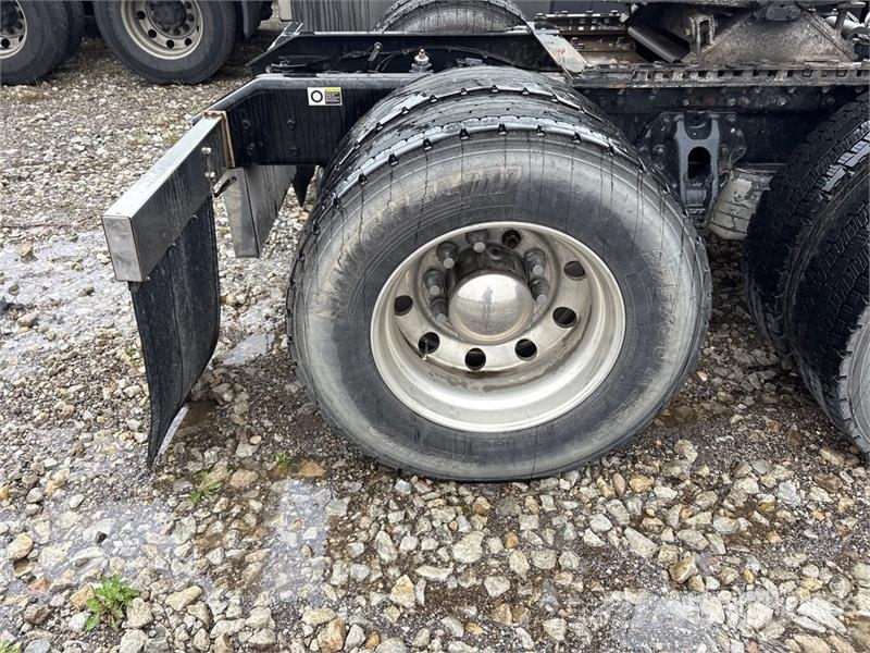 Kenworth W900 Nyergesvontatók
