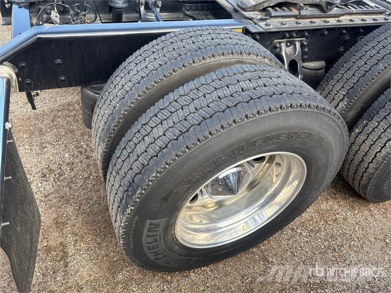 Kenworth W900 Седельные тягачи
