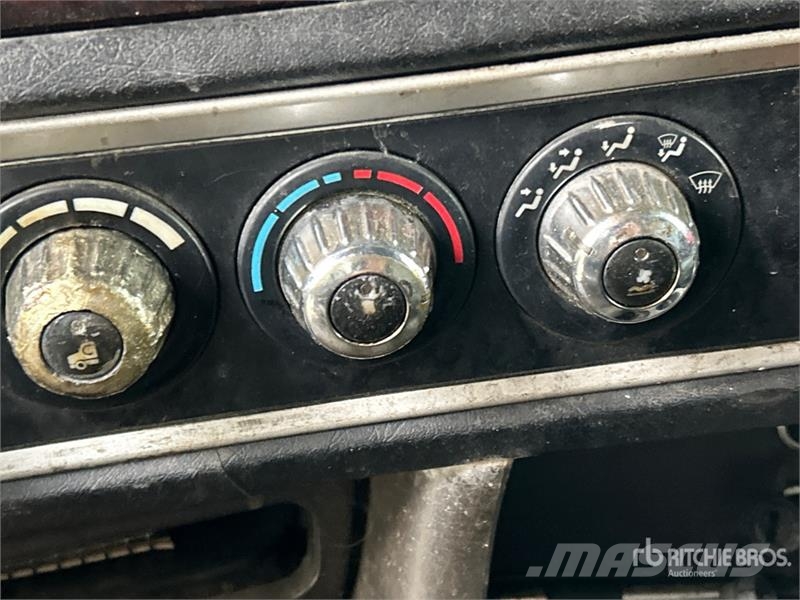 Kenworth W900 Prime Movers