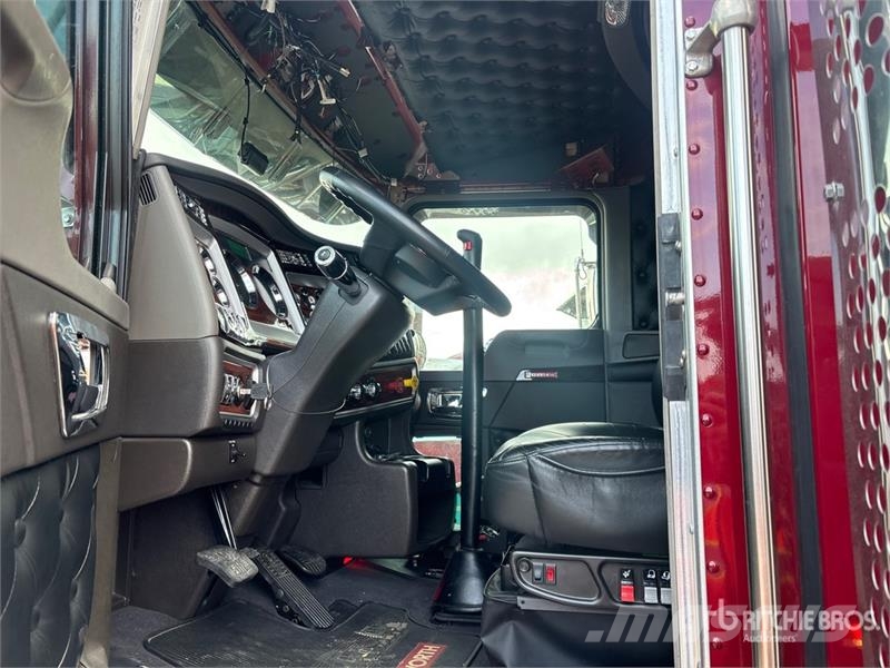 Kenworth W900 Седельные тягачи