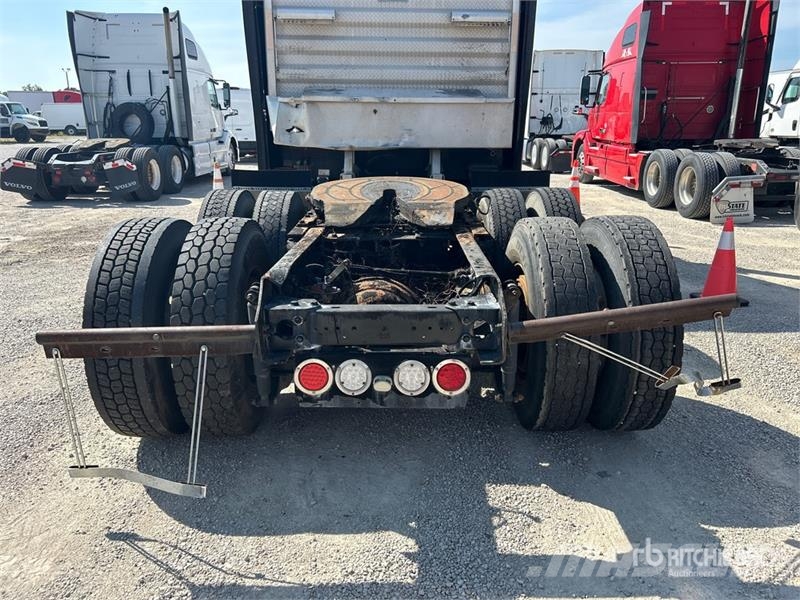 Kenworth W900 Prime Movers