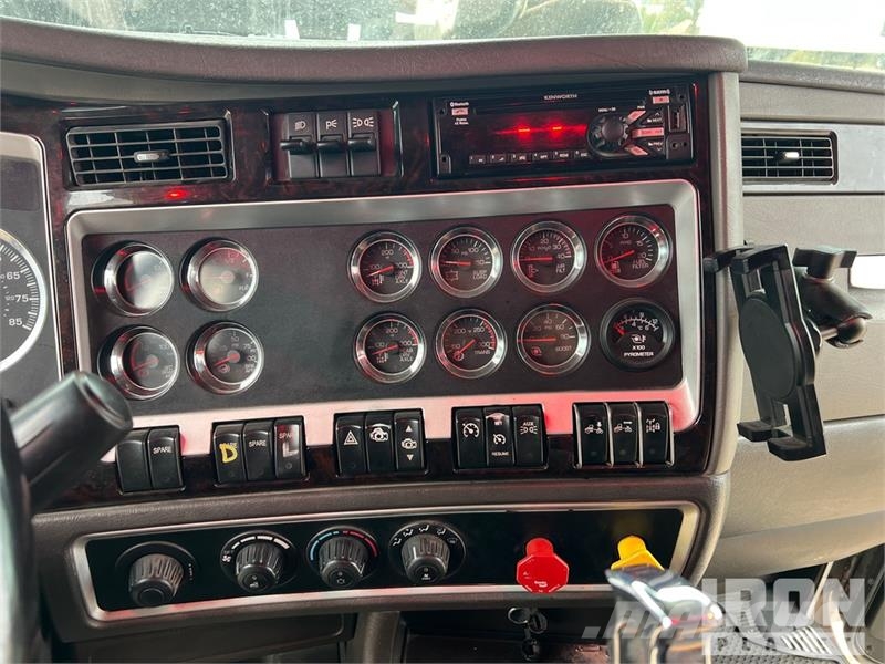 Kenworth W900 Седельные тягачи