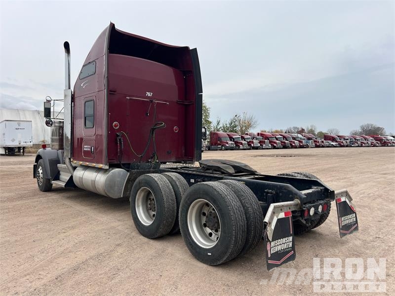 Kenworth W900 Седельные тягачи