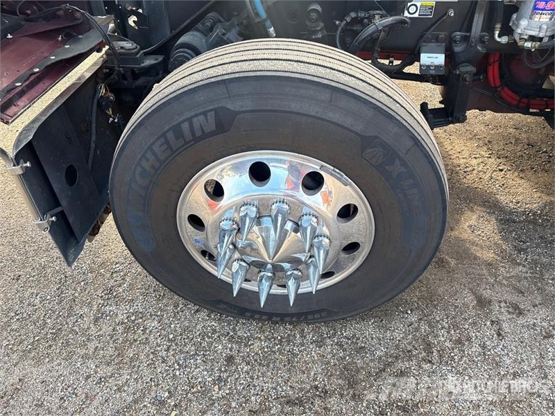 Kenworth W900 Седельные тягачи