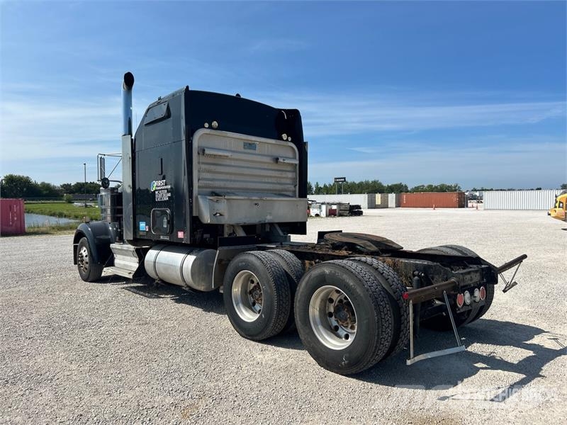 Kenworth W900 Prime Movers