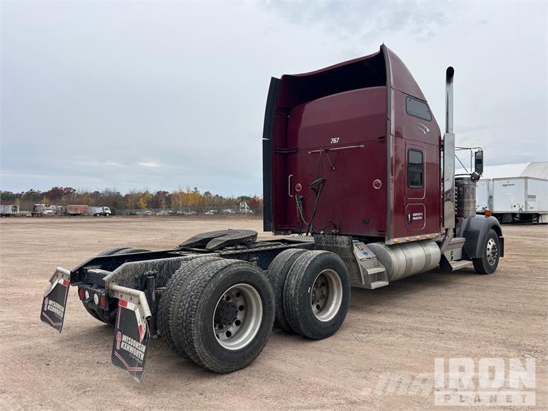 Kenworth W900 Седельные тягачи