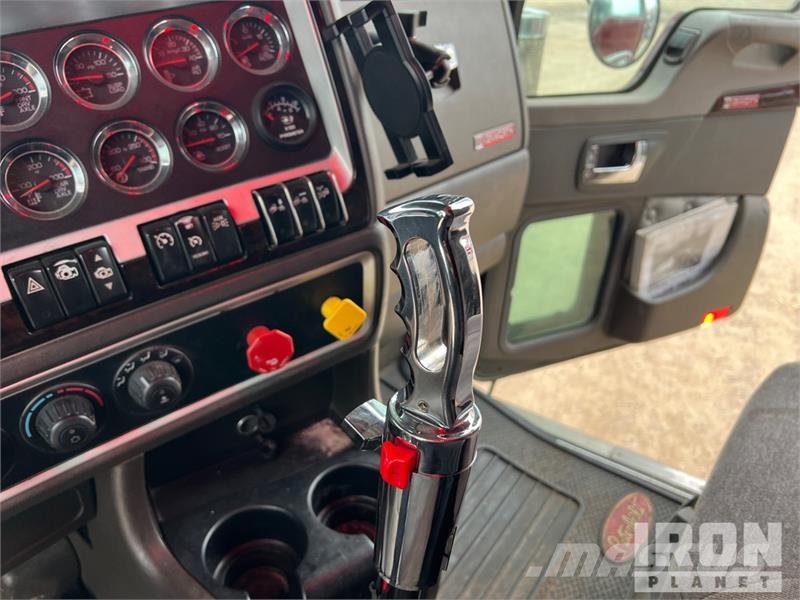 Kenworth W900 Седельные тягачи