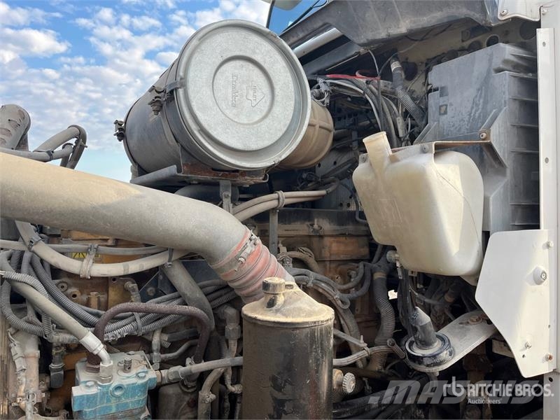 Kenworth W900 12x4 Mixer Truck Camiones hormigonera
