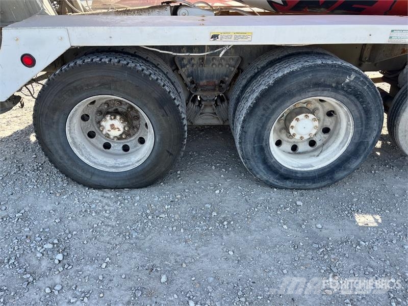 Kenworth W900 12x4 Mixer Truck 混凝土搅拌车