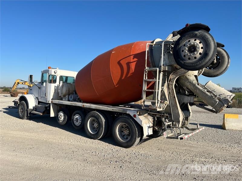 Kenworth W900 12x4 Mixer Truck 混凝土搅拌车