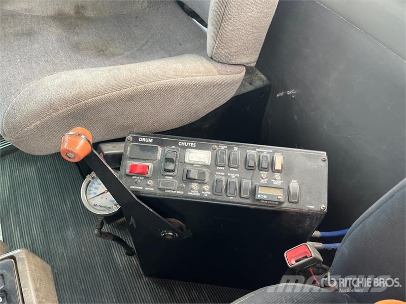 Kenworth W900 12x4 Mixer Truck Camiones hormigonera