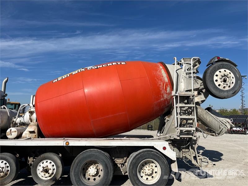 Kenworth W900 12x4 Mixer Truck 混凝土搅拌车