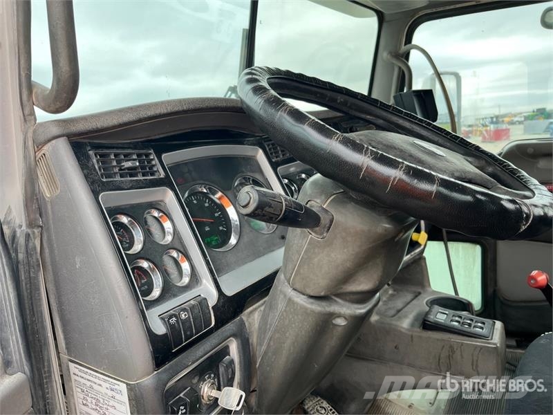 Kenworth W900 12x4 Mixer Truck Бетономішалки (Автобетонозмішувачі)