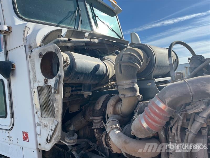 Kenworth W900 8x2 Mixer Truck Betonmischer