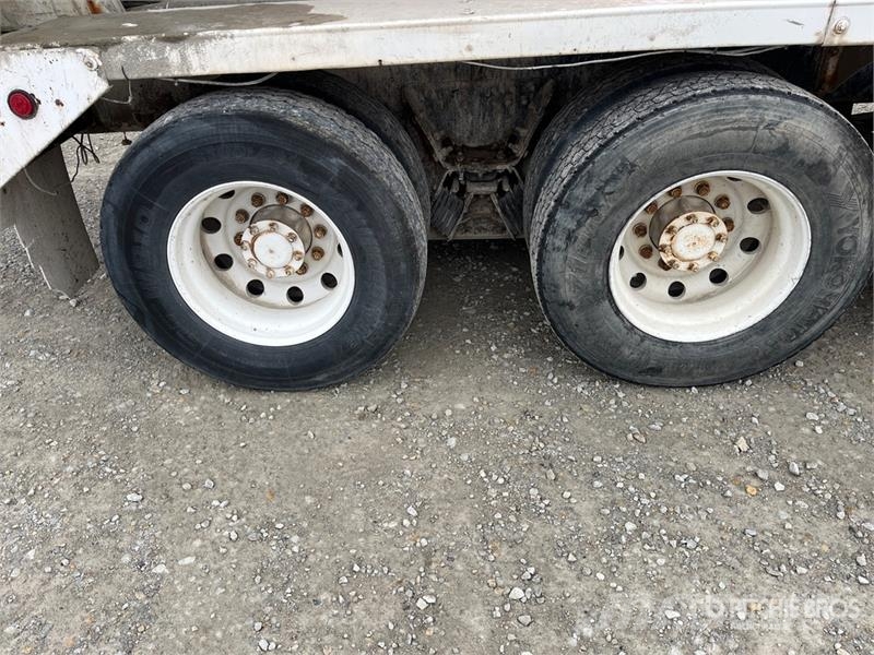 Kenworth W900 8x2 Mixer Truck Betonvedēji
