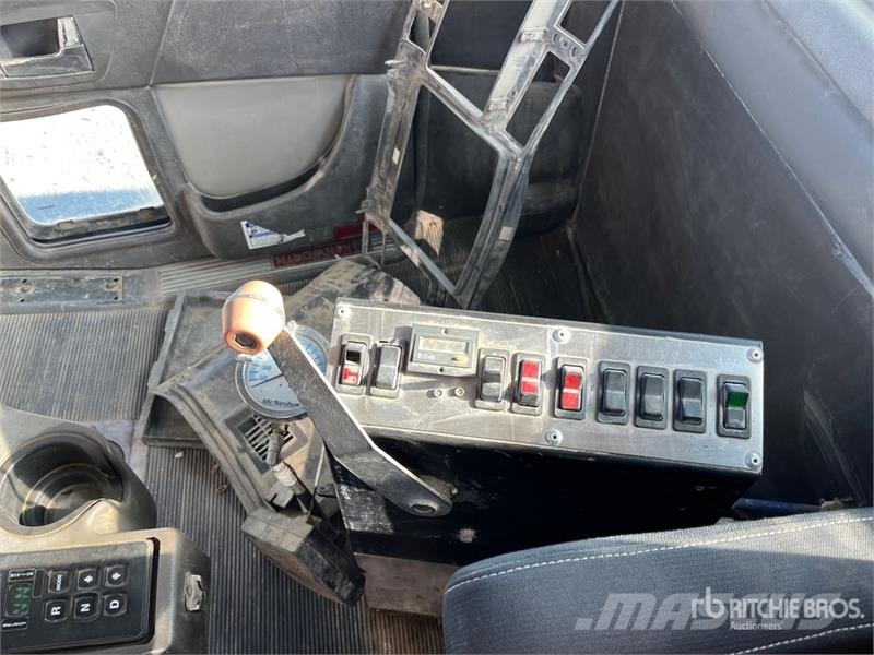 Kenworth W900 8x2 Mixer Truck Cementbil