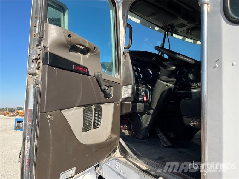 Kenworth W900 8x2 Mixer Truck Cementbil