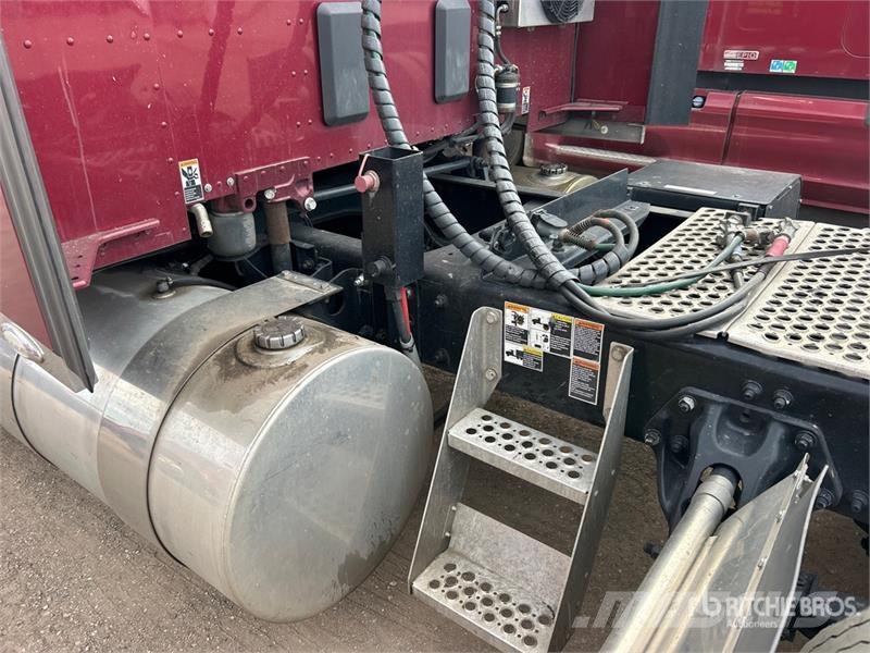 Kenworth W990 6x4 T/A Sleeper Truck Tractor Tractor Units