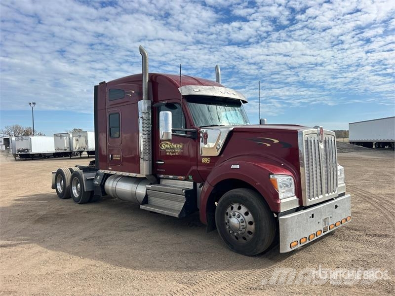 Kenworth W990 6x4 T/A Sleeper Truck Tractor Tractor Units