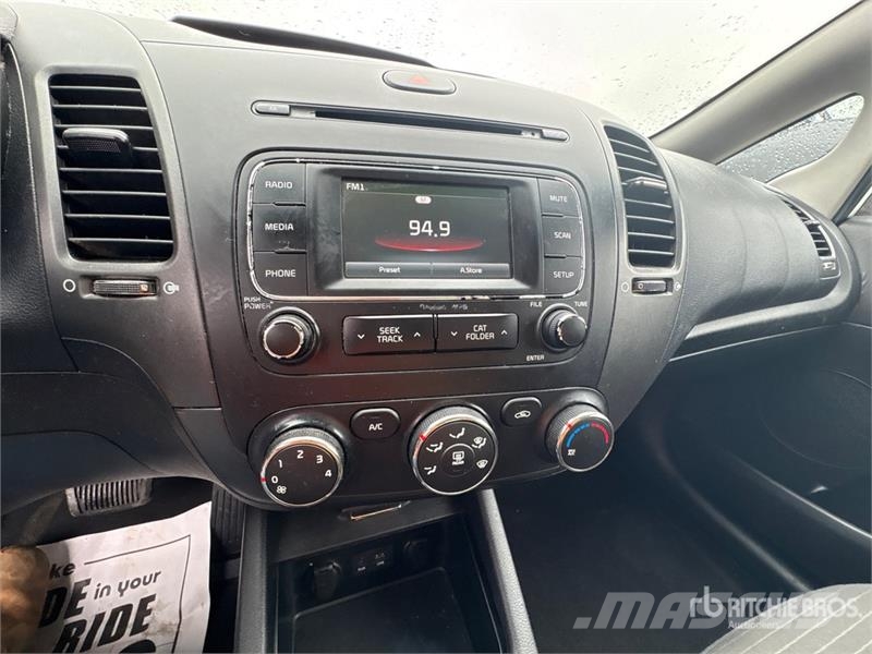 Kia Forte سيارات