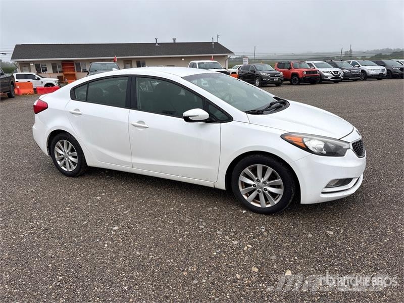 Kia Forte سيارات