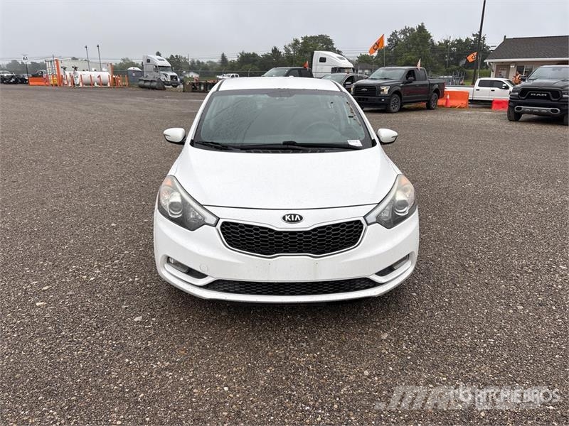 Kia Forte سيارات