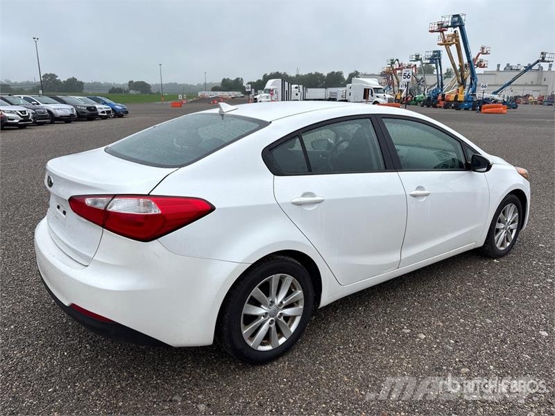 Kia Forte سيارات