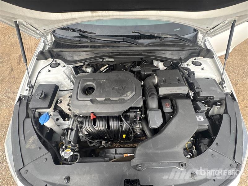 Kia Optima Автомобілі