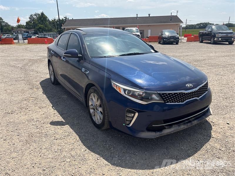 Kia Optima PKWs