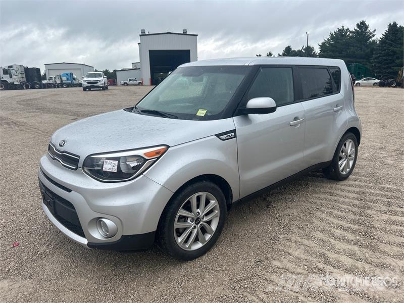 Kia Soul 2WD SUV PKWs