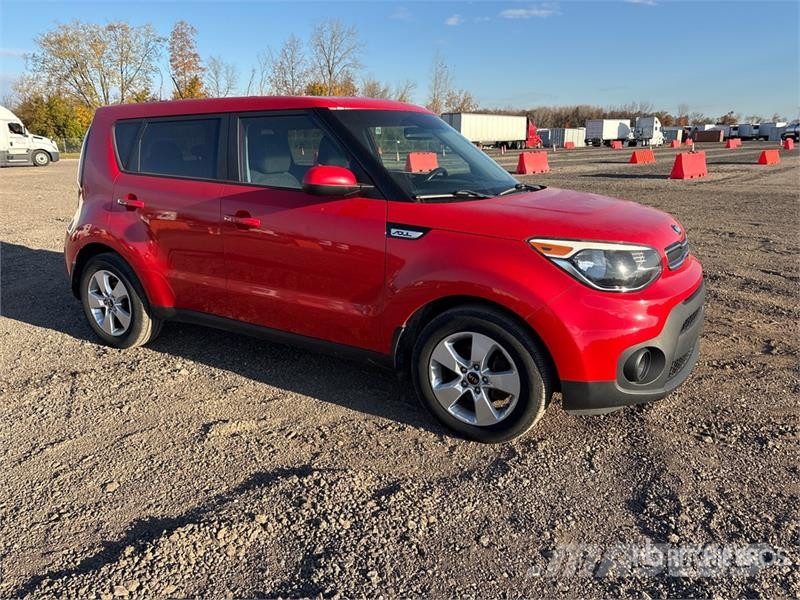 Kia Soul 2WD SUV Osobní vozy