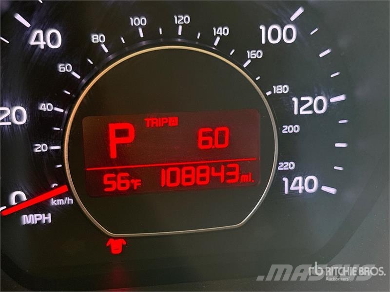 Kia Soul 2WD SUV Osobní vozy