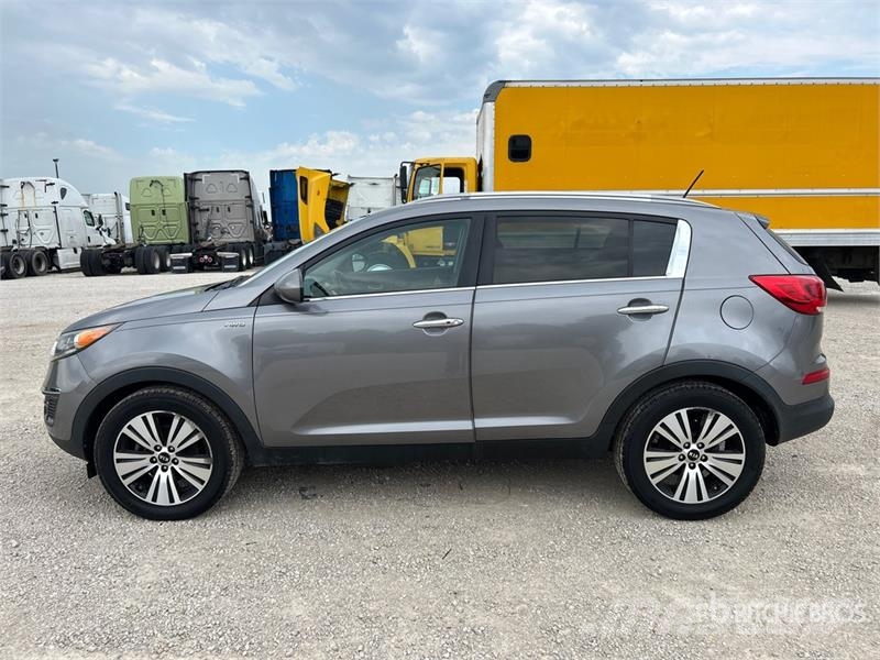 Kia Sportage EX AWD SUV PKWs