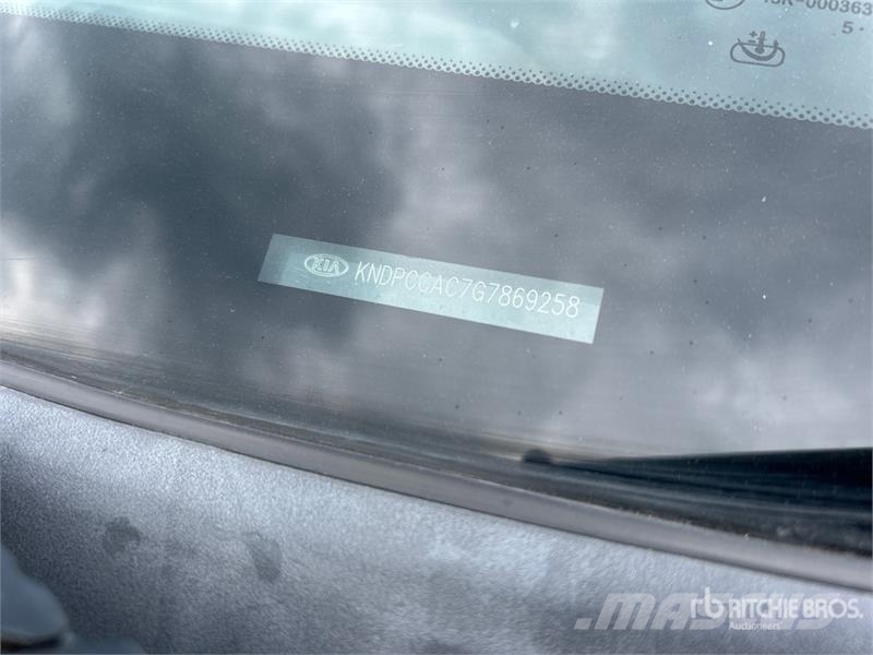 Kia Sportage EX AWD SUV PKWs