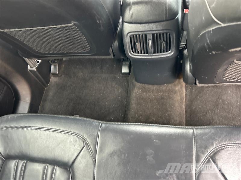 Kia Sportage EX AWD SUV PKWs