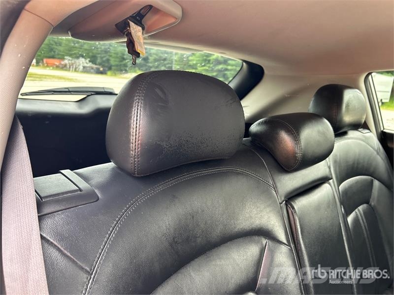 Kia Sportage EX AWD SUV PKWs